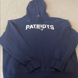 Navy blue Patriots Nike sweatshirt